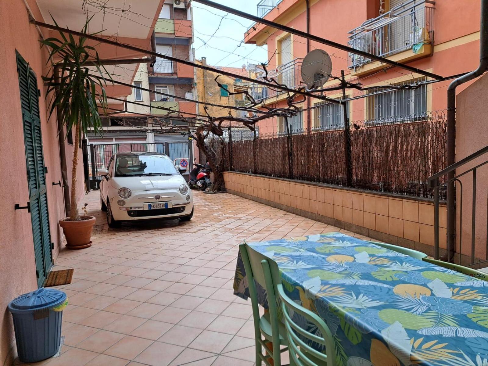 Casa Rosa Apartment Finale Ligure Bagian luar foto