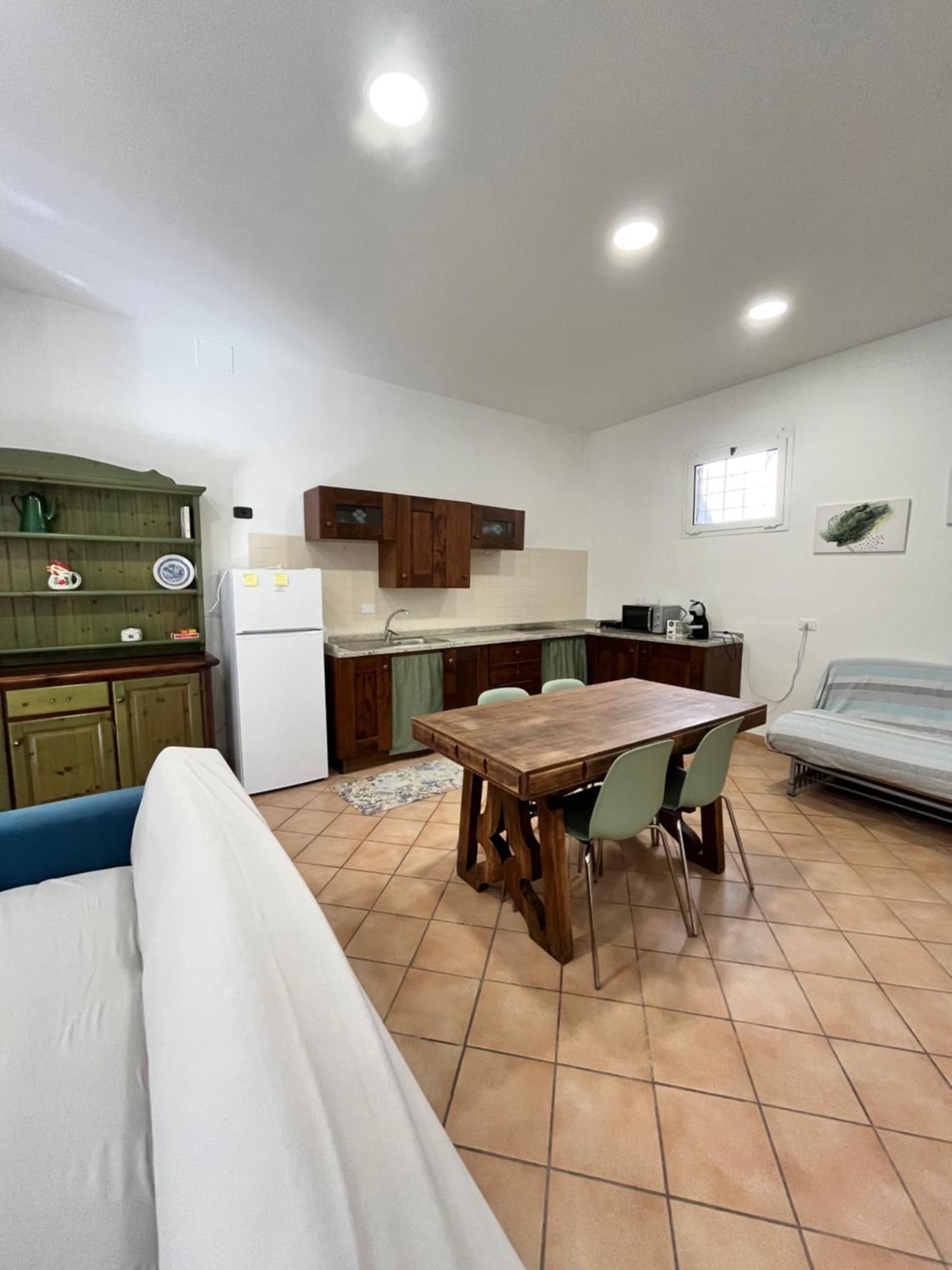 Casa Rosa Apartment Finale Ligure Bagian luar foto