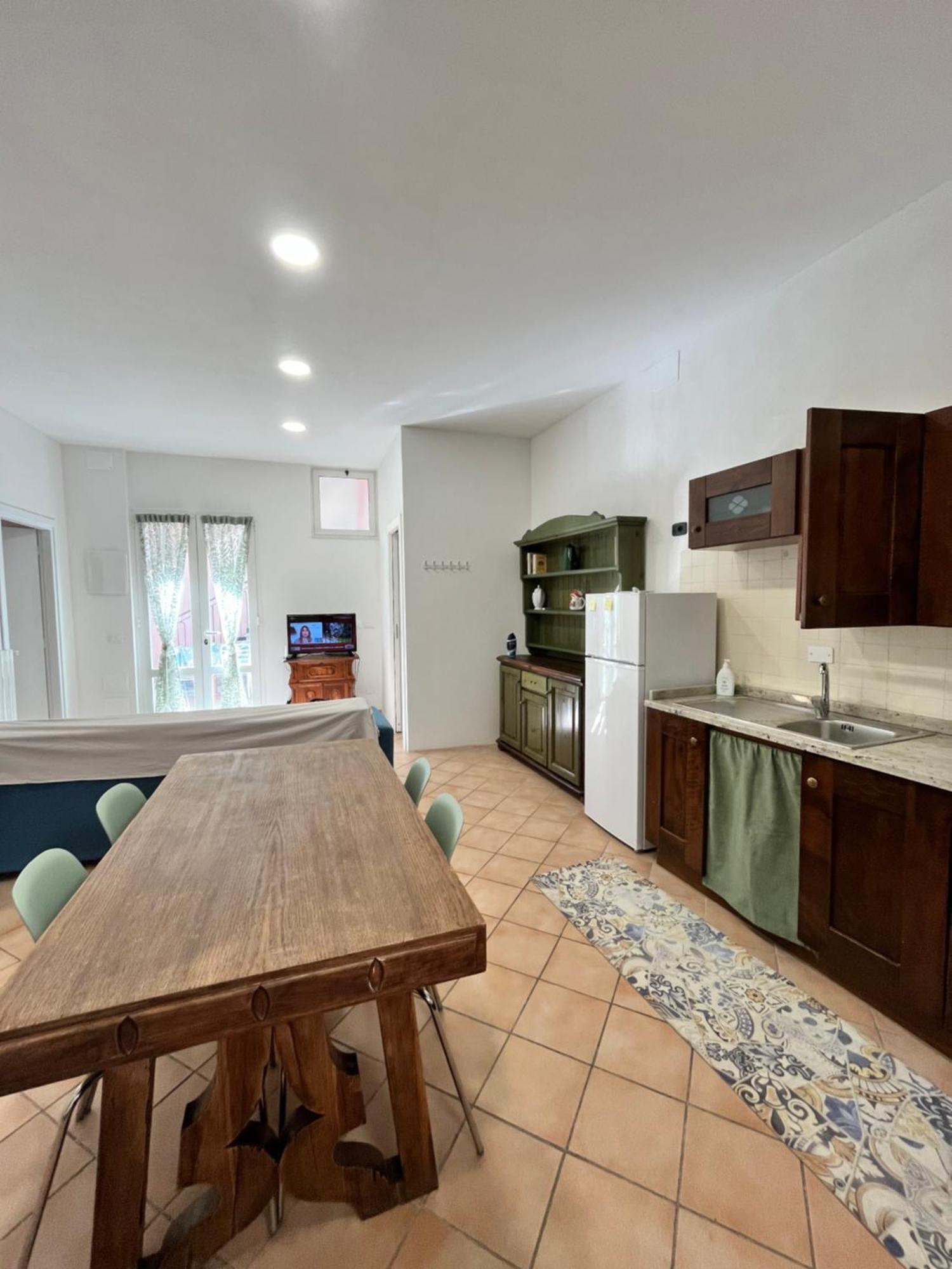 Casa Rosa Apartment Finale Ligure Bagian luar foto